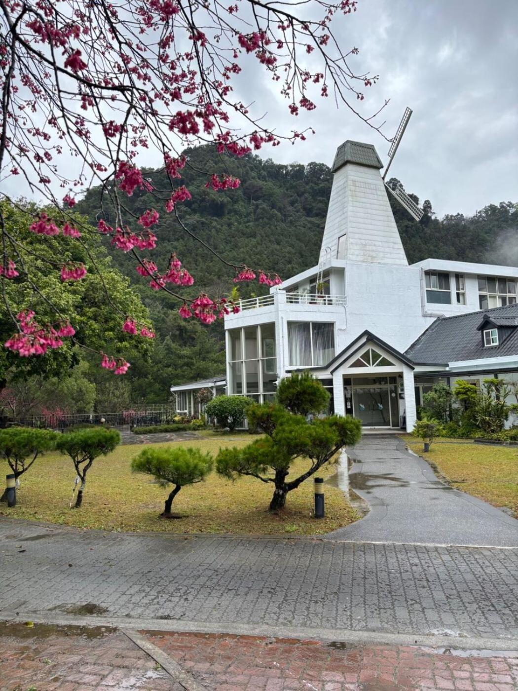 Lily Village Нанджуан Екстериор снимка